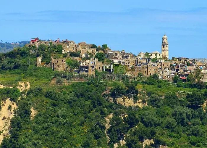 Albero Maestro On Bussana Seaside * San Remo